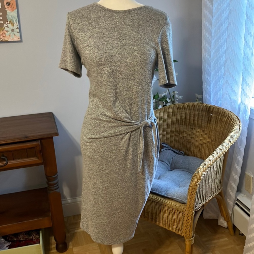 GAP gray stretch comfy summer dress with side tie